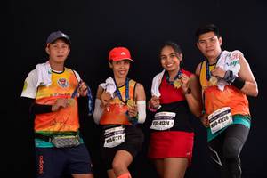 BIB: 41324, 271, 47226
                            <button type="button" onclick="openModal(9750577)" class="btn btn-primary btn-sm float-right btn-popup" data-toggle="modal" data-target=".modal-high-quality">
                        <i class="fas fa-shopping-cart"></i> Add to Cart
                    </button>
                                            <button type="button" onclick="isThisMe(9750577, true)" class="btn btn-success btn-sm float-right btn-popup btn-isme hidden" data-toggle="tooltip" data-placement="bottom" title="นี่คือรูปของคุณใช่ไหม คลิกที่นี่เพื่อเอาเข้าอัลบั้ม">
                        <i class="fas fa-plus"></i> Add to album
                    </button>
                    <button type="button" onclick="isThisMe(9750577, false)" class="btn btn-warning btn-sm float-right btn-popup btn-isnotme hidden">
                        <i class="fas fa-ban"></i> Remove from album
                    </button>